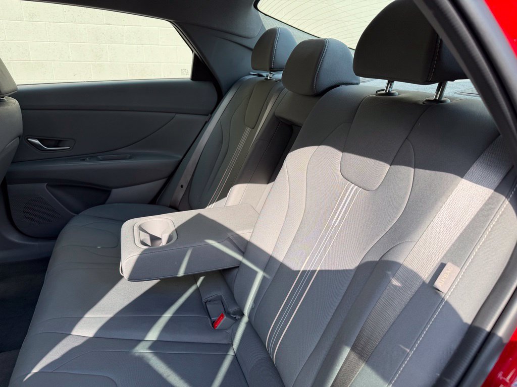 Used 2025 Hyundai Elantra SEL FWD image 26