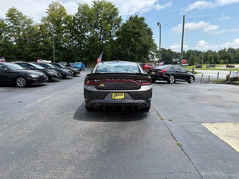 Used 2023 Dodge Charger GT RWD image 3