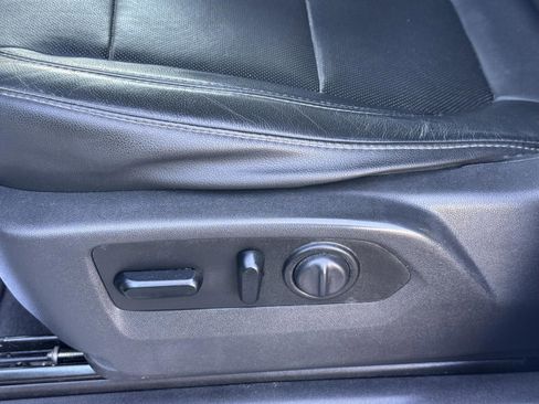 Used 2019 GMC Sierra 1500 SLT w/ SLT Premium Plus Package image 33