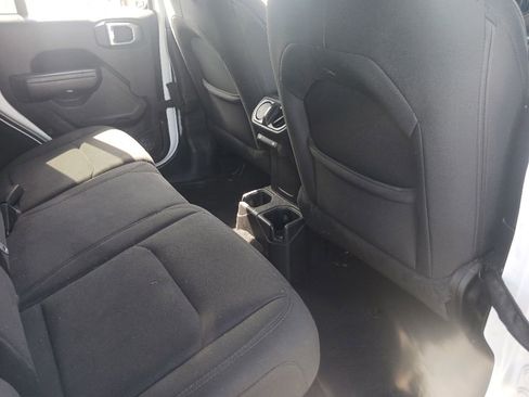 Used 2019 Jeep Wrangler Unlimited Sport S AWD/4WD image 20