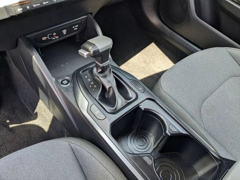 Used 2025 Kia K4 FWD image 22