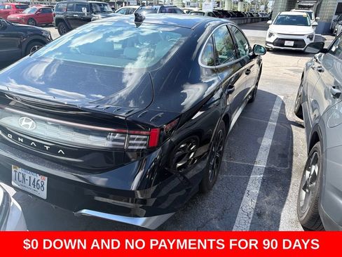 Used 2025 Hyundai Sonata SEL FWD image 4