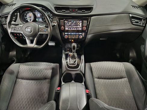 Used 2020 Nissan Rogue SV w/ Sun & Sound Touring Package image 47