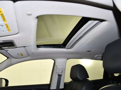 Certified 2024 Honda HR-V EX-L image 38
