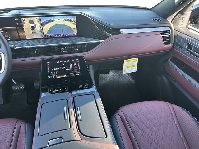 New 2027 INFINITI QX80 Autograph w/ Premium Cargo Package AWD/4WD image 18
