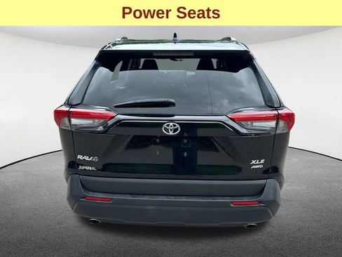 Used 2025 Toyota RAV4 XLE w/ Weather Package AWD/4WD image 9