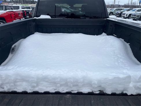 Used 2023 Chevrolet Silverado 1500 LT image 37