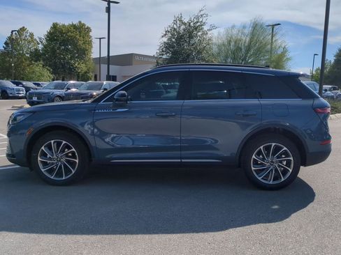 New 2025 Lincoln Corsair AWD w/ Equipment Group 101A image 6