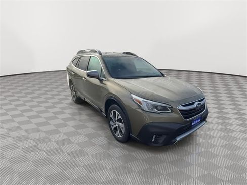 Used 2021 Subaru Outback Touring image 2