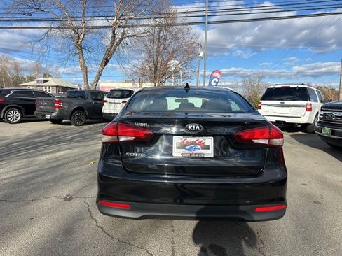 Used 2018 Kia Forte LX w/ LX Rear Camera Package image 4