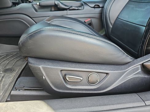Used 2019 Ford Mustang GT Premium w/ Equipment Group 401A RWD image 15