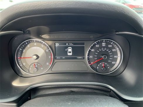 Used 2024 Kia Forte LXS w/ LXS Technology Package image 10