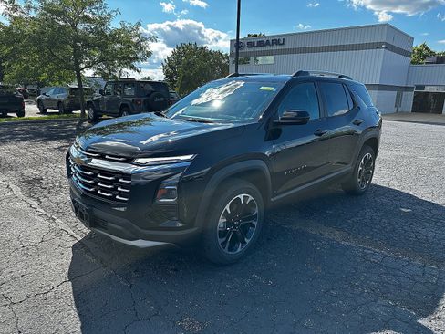Used 2025 Chevrolet Equinox LT w/ Convenience Package II AWD/4WD image 7