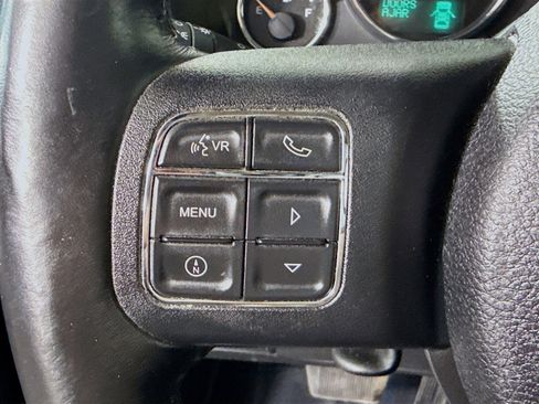 Used 2016 Jeep Wrangler Unlimited Sahara w/ Dual Top Group image 14