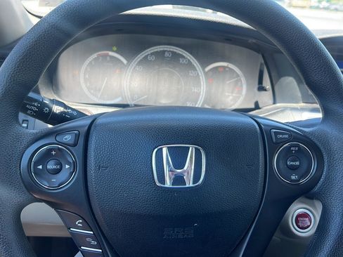 Used 2014 Honda Accord EX image 12