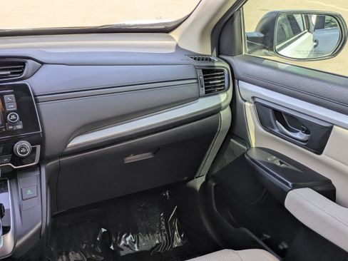 Used 2019 Honda CR-V LX image 18
