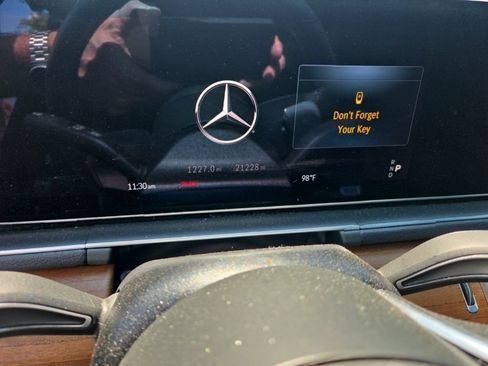 Certified 2025 Mercedes-Benz GLE 450 4MATIC image 15