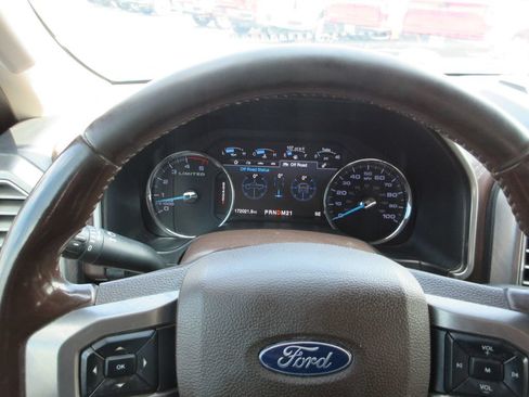 Used 2019 Ford F250 Limited w/ FX4 Off-Road Package AWD/4WD image 35