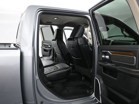 Used 2024 RAM 2500 Laramie image 11