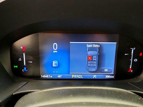 Used 2025 Ford Escape ST-Line image 14