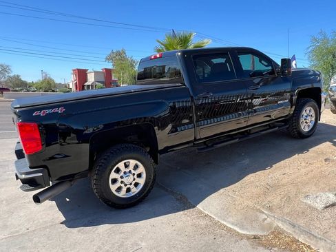 Used 2016 Chevrolet Silverado 2500 LT w/ LT Convenience Package image 7