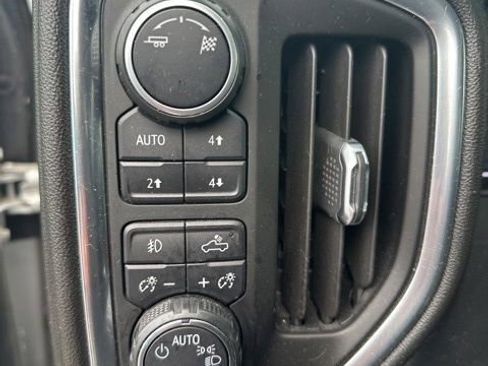 Used 2019 Chevrolet Silverado 1500 RST w/ All-Star Edition AWD/4WD image 13