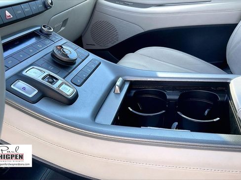 Used 2024 Hyundai Palisade Limited image 14