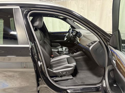 Used 2024 BMW X3 xDrive30i w/ Convenience Package AWD/4WD image 8