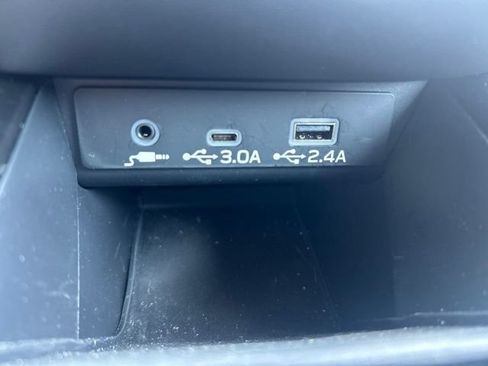 Used 2025 Subaru Legacy Premium AWD/4WD image 24