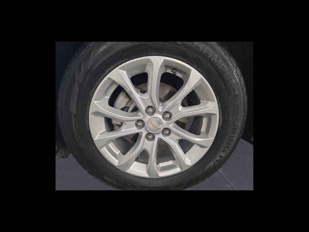 Used 2021 Chevrolet Equinox LT FWD image 10