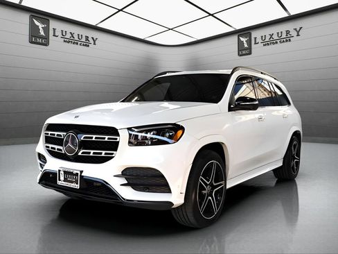 Used 2022 Mercedes-Benz GLS 450 4MATIC image 4