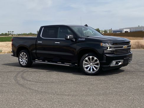 Used 2022 Chevrolet Silverado 1500 High Country AWD/4WD image 31