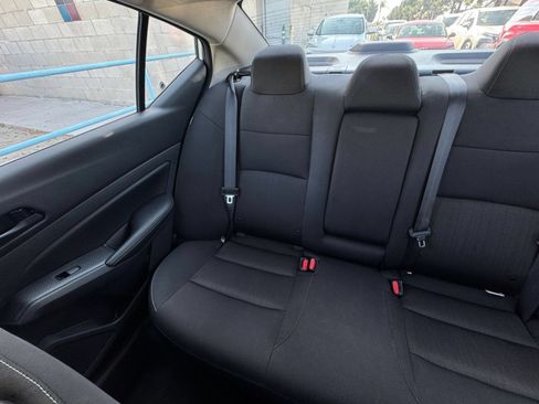 Used 2025 Nissan Altima 2.5 SV FWD image 35