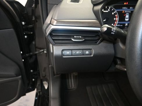 Used 2023 Nissan Altima 2.5 SV FWD image 12