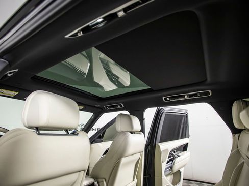 Used 2024 Land Rover Range Rover SE AWD/4WD image 35