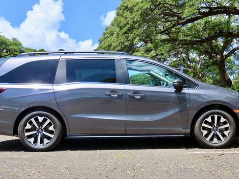 Used 2026 Honda Odyssey EX-L image 10