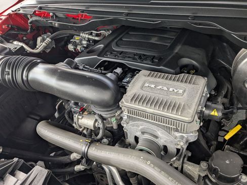 Used 2021 RAM 1500 Laramie AWD/4WD image 34