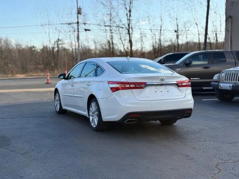 Used 2015 Toyota Avalon Limited image 7