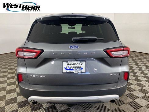 Used 2023 Ford Escape Active AWD/4WD image 21