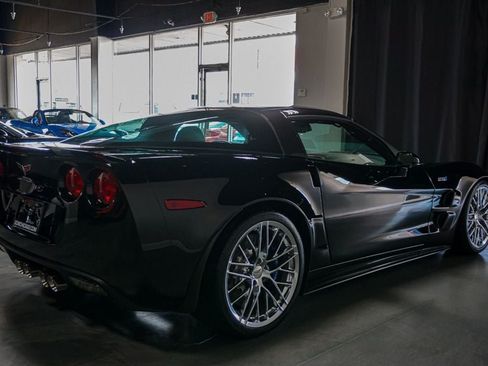 Used 2010 Chevrolet Corvette ZR1 w/ Preferred Equipment Group RWD image 31