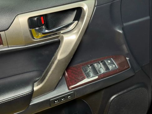 Used 2014 Lexus GX 460 image 31