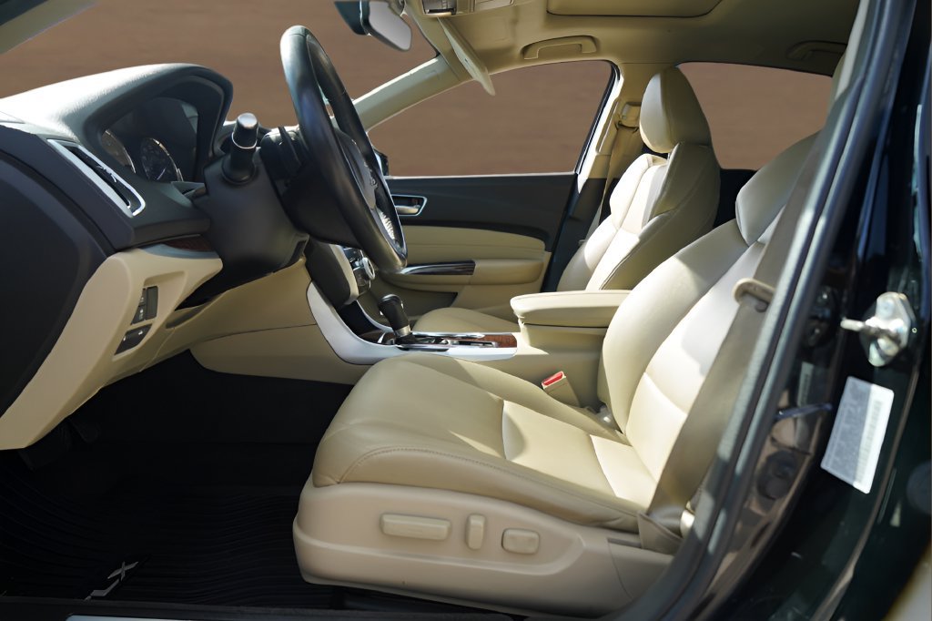 Used 2019 Acura TLX FWD image 9