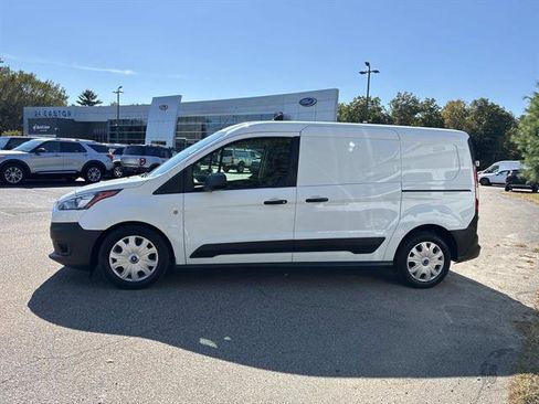 Used 2020 Ford Transit Connect XL image 4