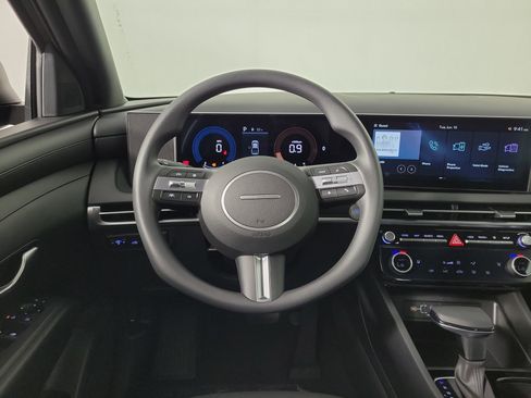 New 2025 Hyundai Santa Cruz SEL image 11