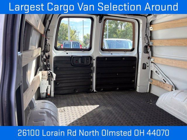 Used 2025 GMC Savana 2500 w/ Driver Convenience Package RWD image 12