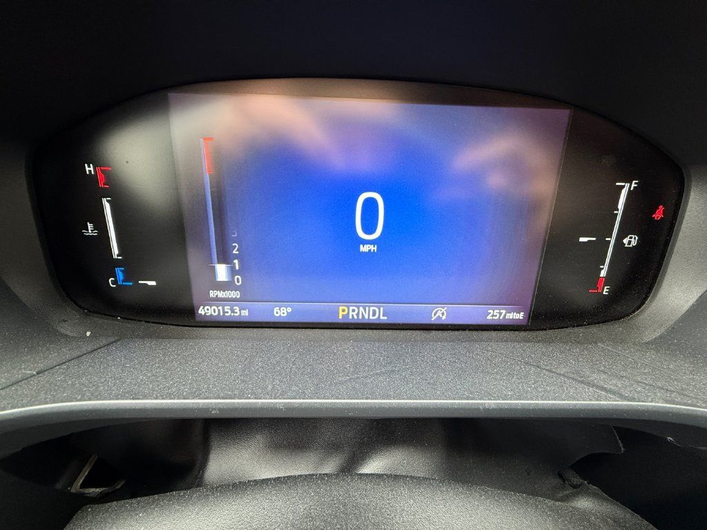 Used 2025 Ford Escape Active AWD/4WD image 12