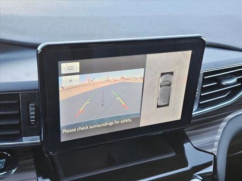 Used 2023 Ford Explorer Limited w/ Equipment Group 301A image 14