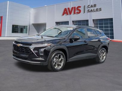 Used 2025 Chevrolet Trax LT w/ LT Convenience Package