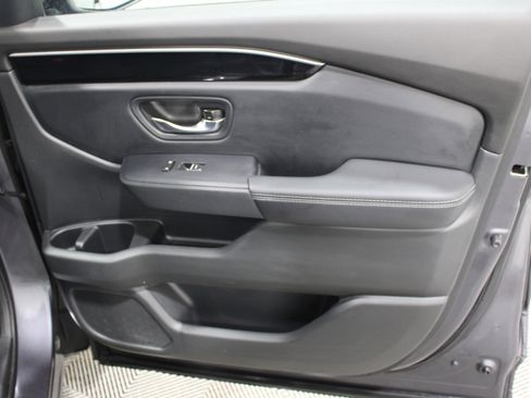 Used 2023 Honda Pilot Touring image 31