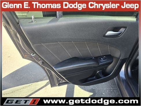 Used 2020 Dodge Charger SXT w/ Blacktop Package image 26